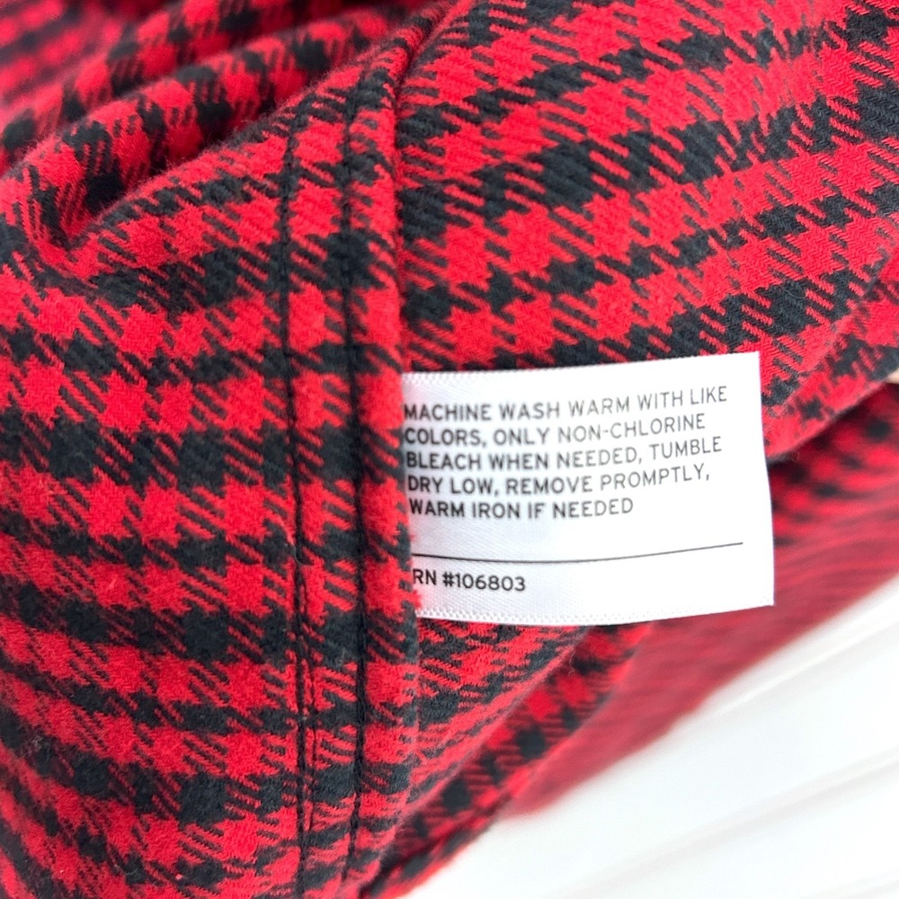 Duluth Trading Co Folklore Flannel Shirt Red Black Gingham Plaid 1X Pockets NWT - Picture 6 of 7